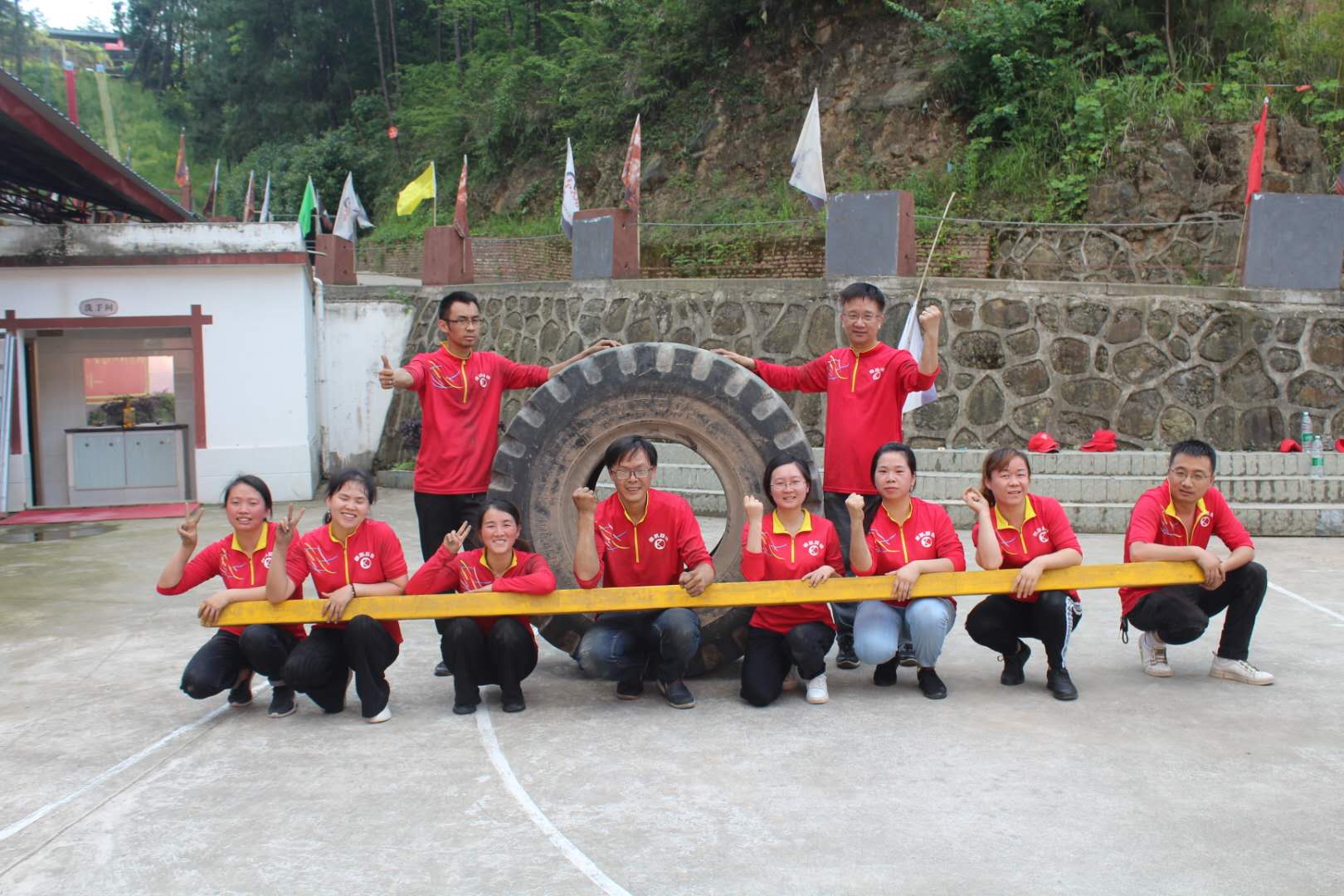 重庆德凯实业团建活动